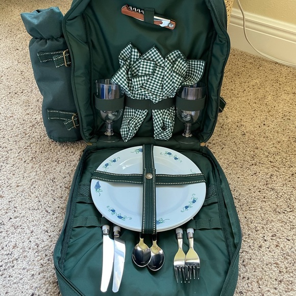 Picnic At Ascot Dining Picnic At Ascot For Two Backpack Poshmark